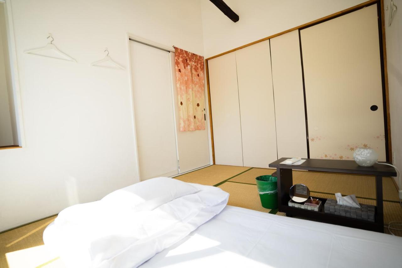 Hotel Sato-San'S Rest Tokyo Esterno foto